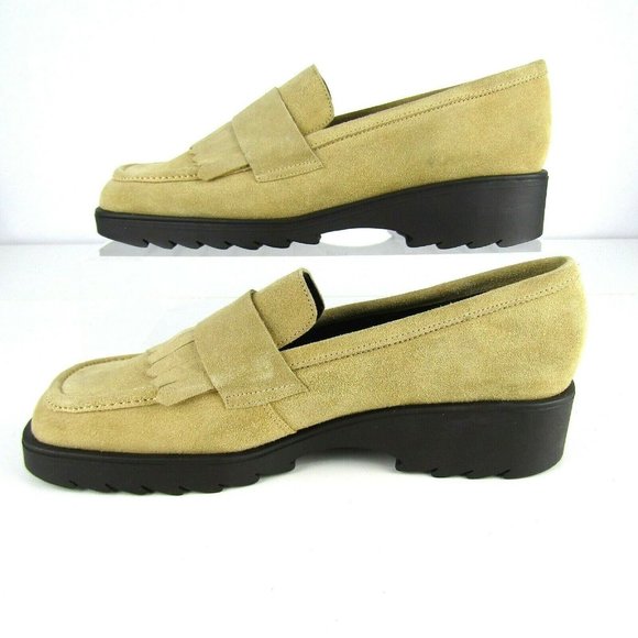 Urban Works Beige Suede Slip On Loafers Oxford Shoes Women's Size 7.5M - Picture 3 of 8